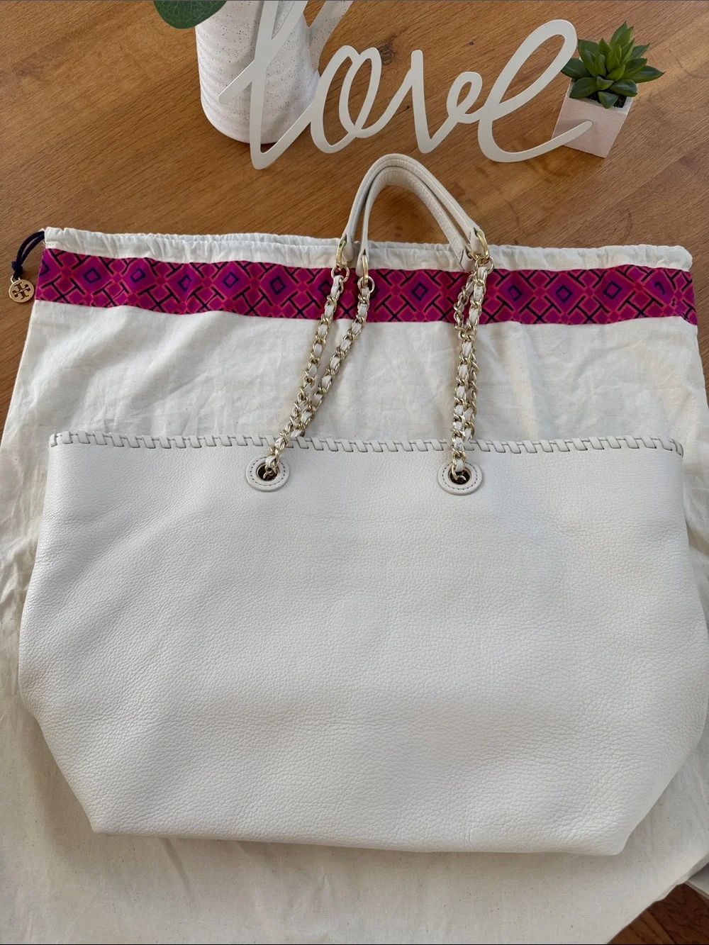 Tory Burch white pebbled