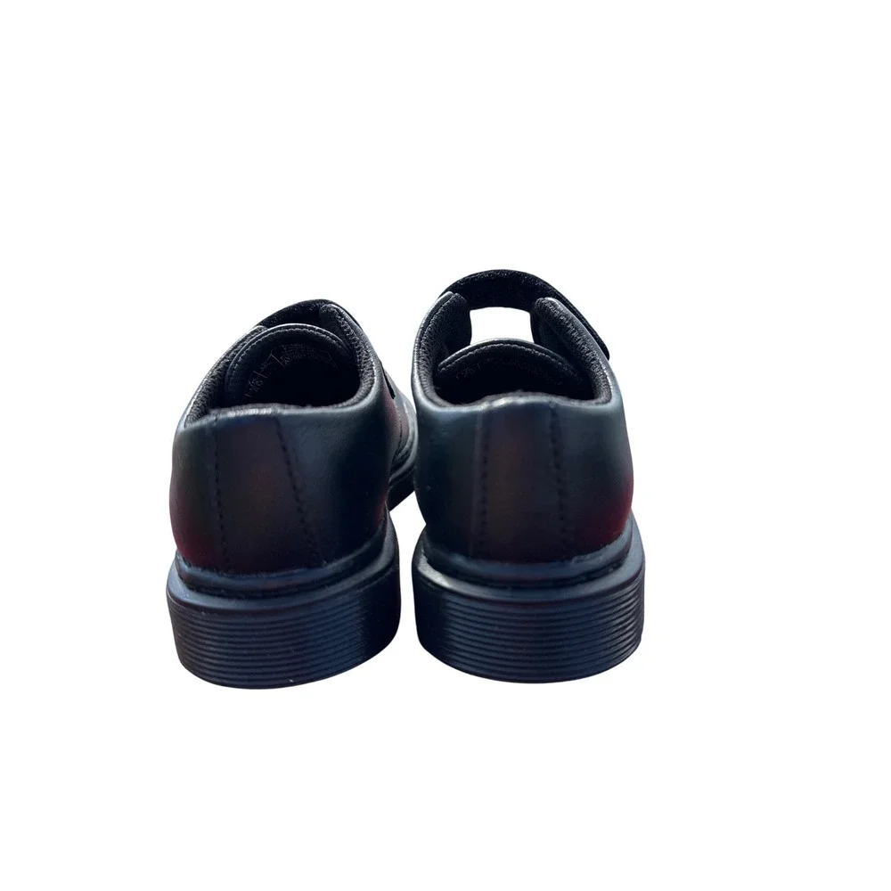 Dr. Martens providing fast blending