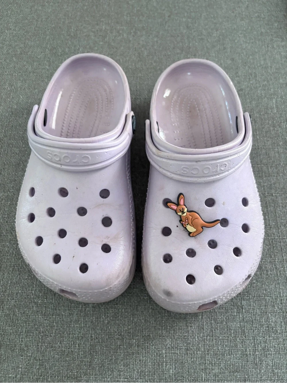 CROCS Kids Clog in Light Lavender with Kangaroo Charm