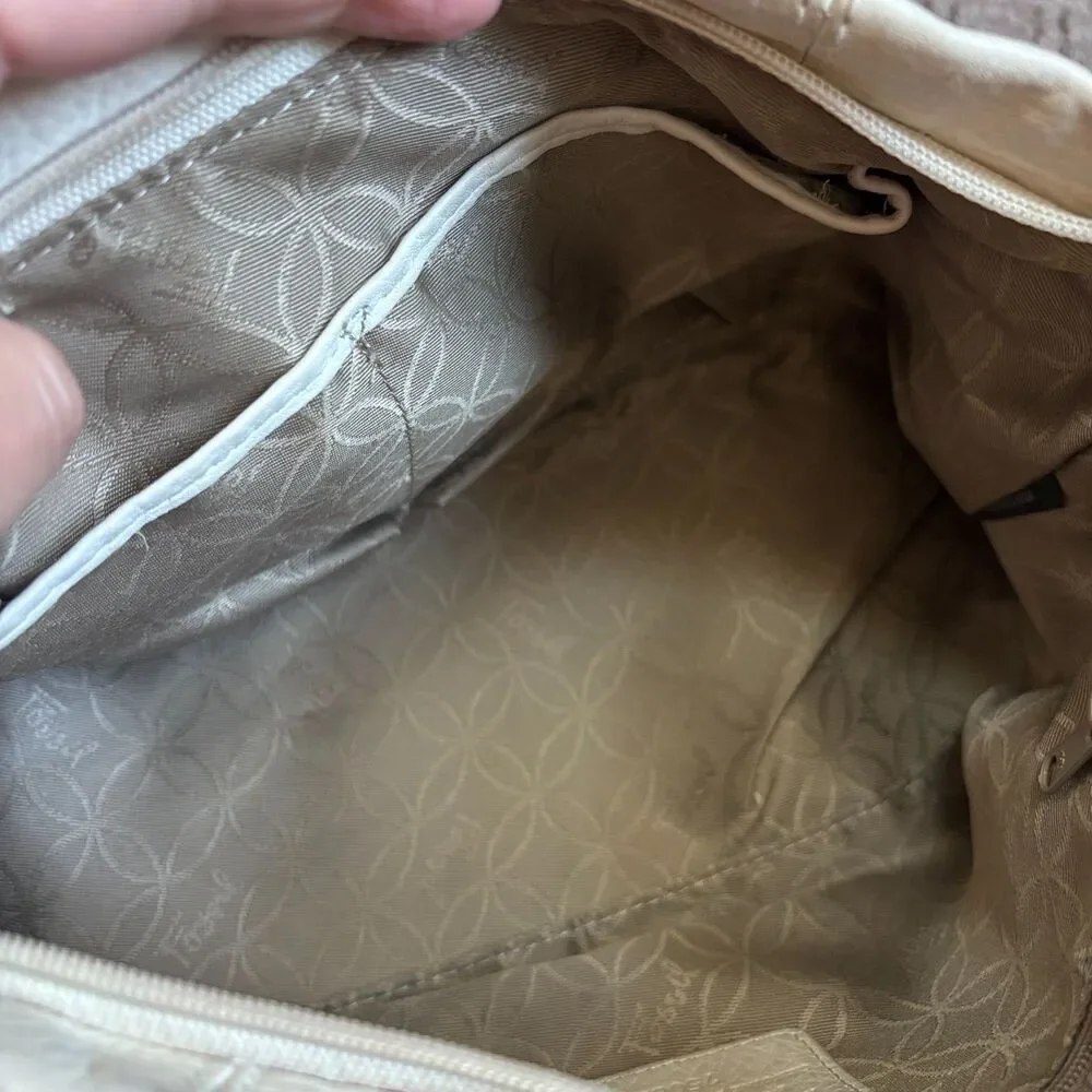 Fossil cargo zip very
