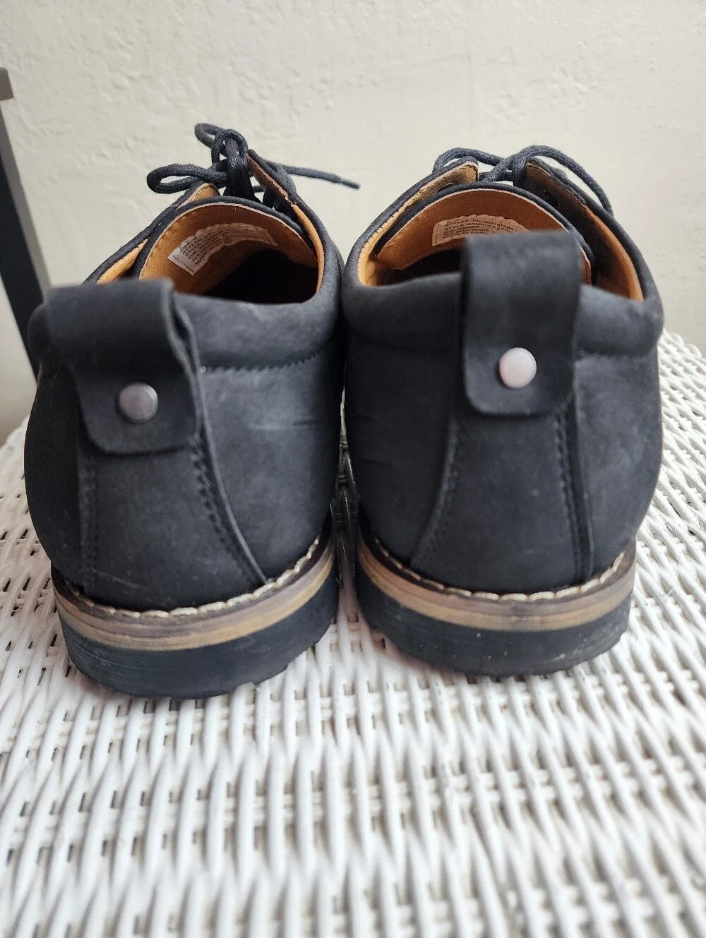Perry Ellis classic black