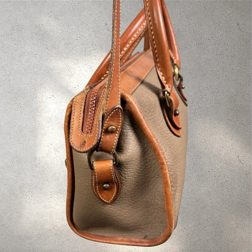 Dooney & Bourke vintage 80s