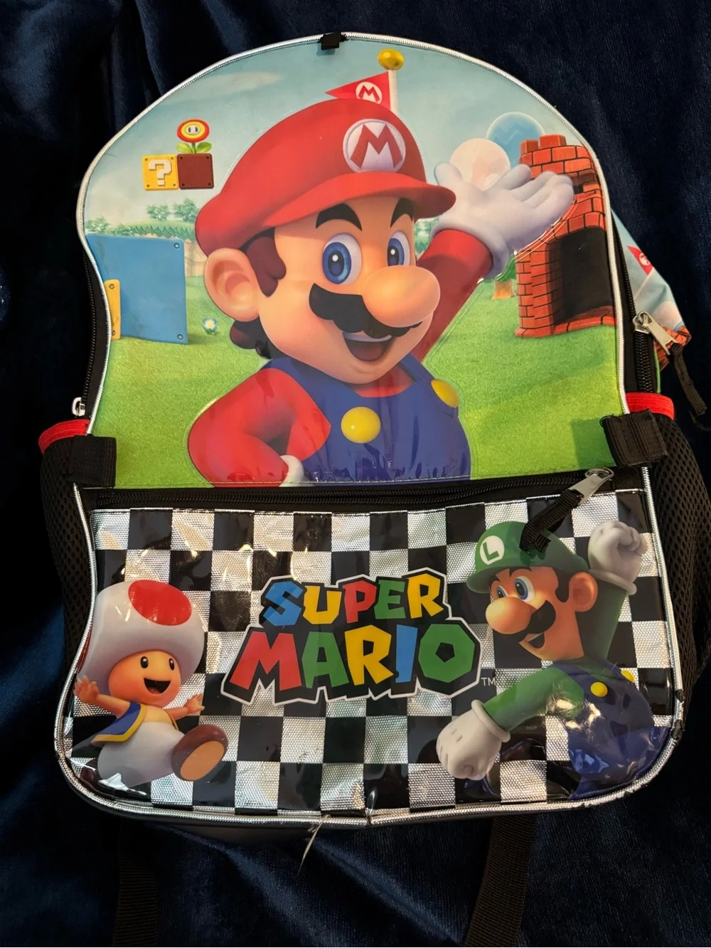 Super Mario Bros vibrant super