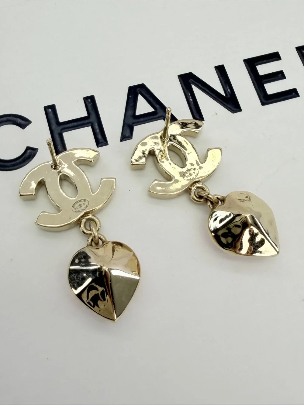 CHANEL CC Earrings Metal Gold Pink White