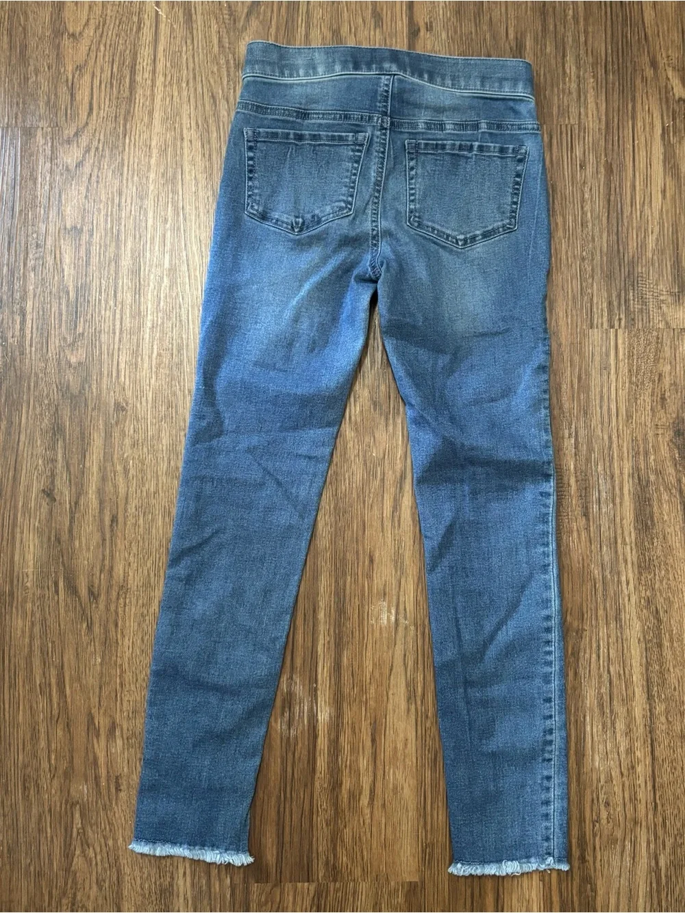 Justice girls’ distressed