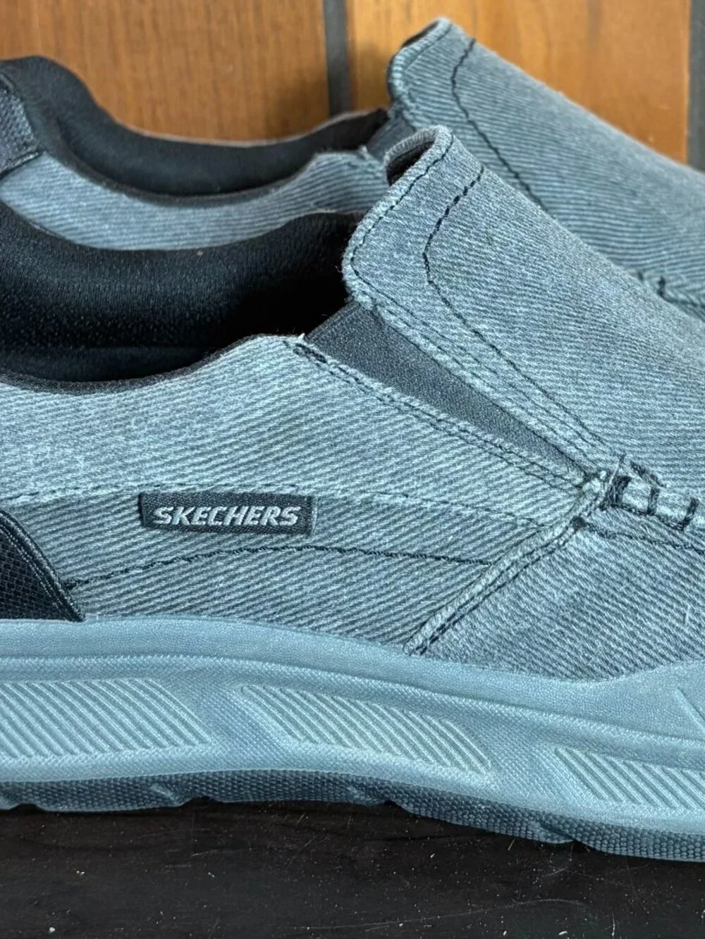 Skechers relaxed fit