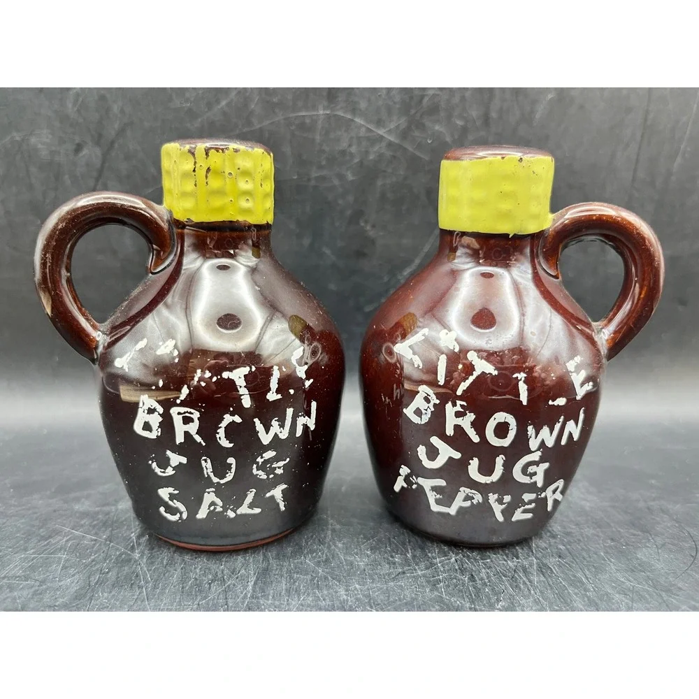 Vtg Little Brown Jug Salt & Pepper Shakers 3.75
