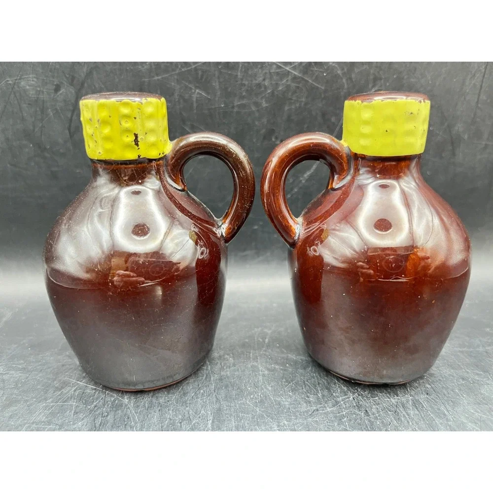 The Unbranded Brand these shakers