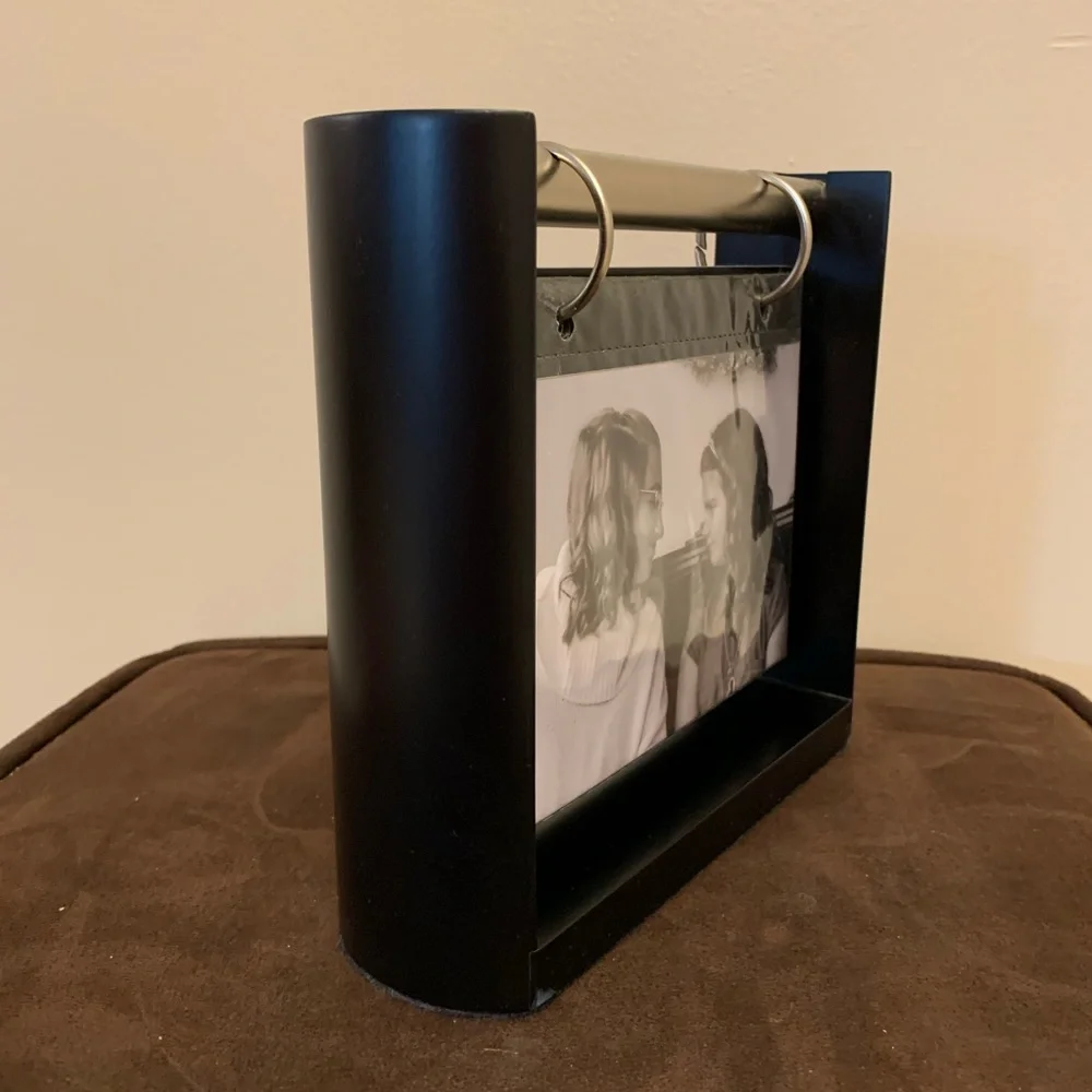 🖼️ Double-Sided Hanging Picture Frame | Flip-Through Photo Display 🖼️