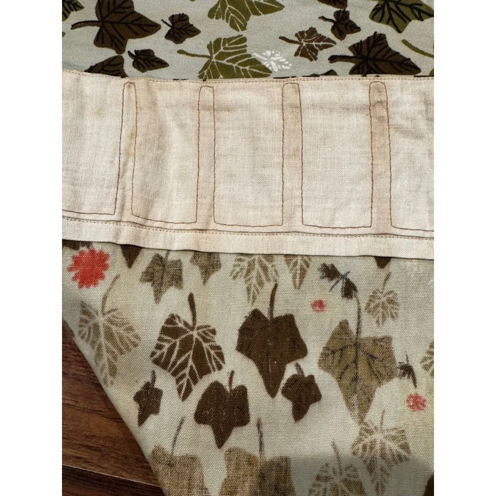 Unbranded vintage leaf