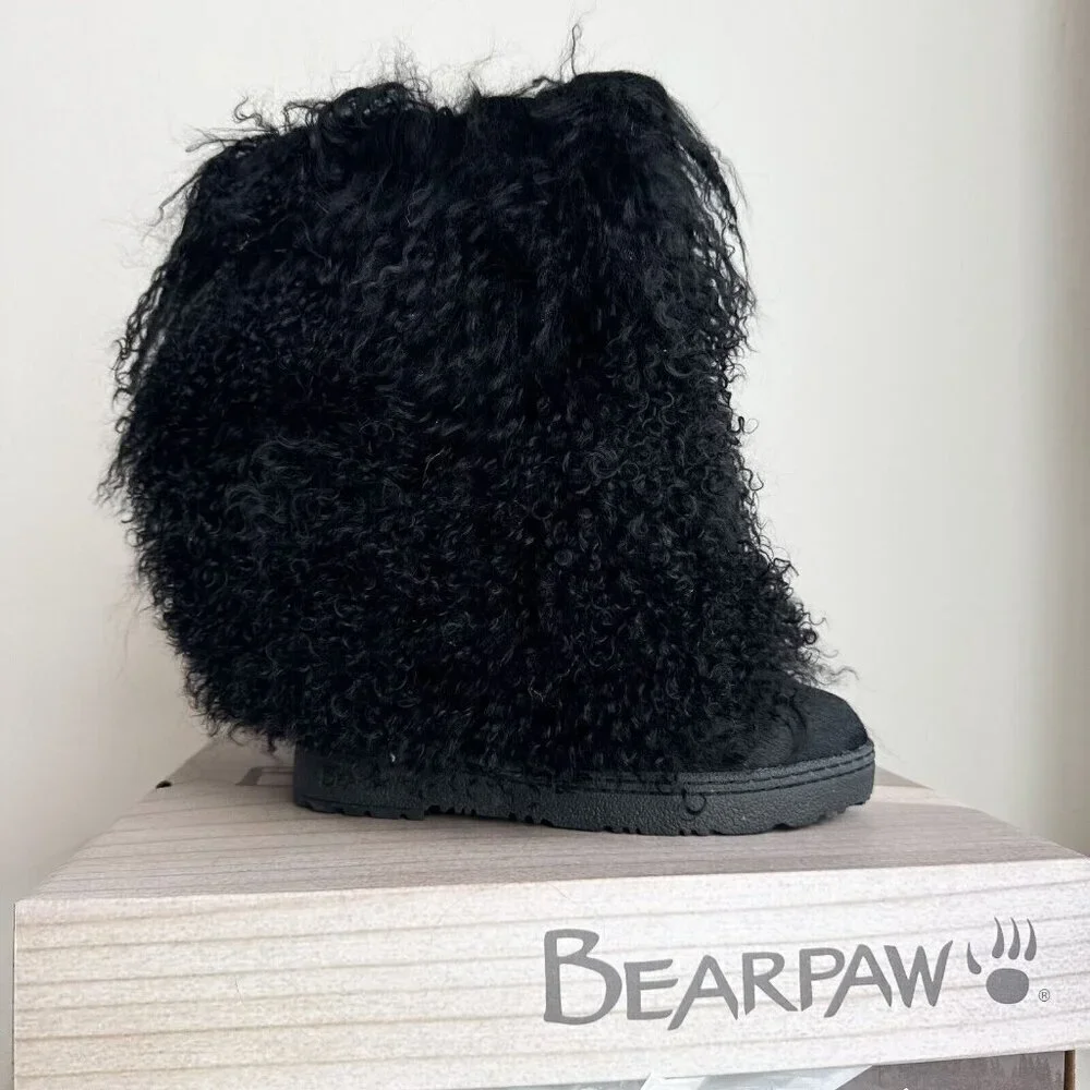 BearPaw ii sheep outside
