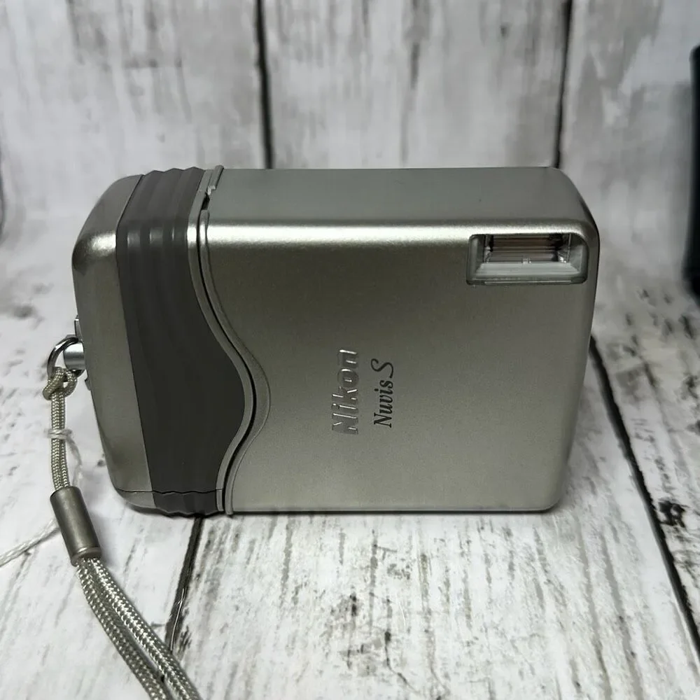 Nikon nuvis aps