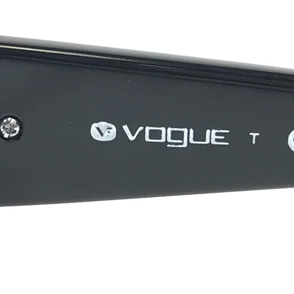 Vogue brand new