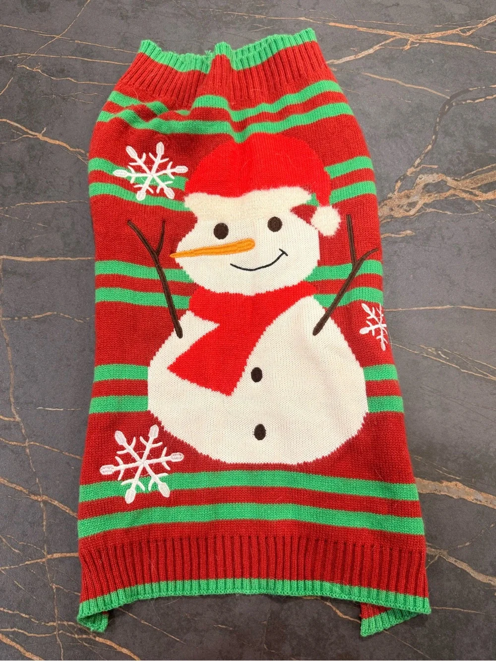 Fuzzyard festive snowman