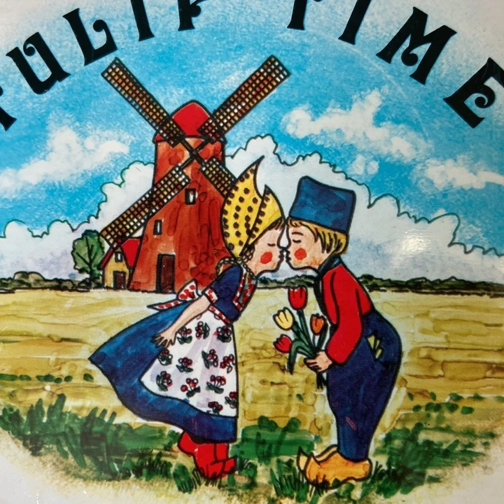 Vintage dutch tulip
