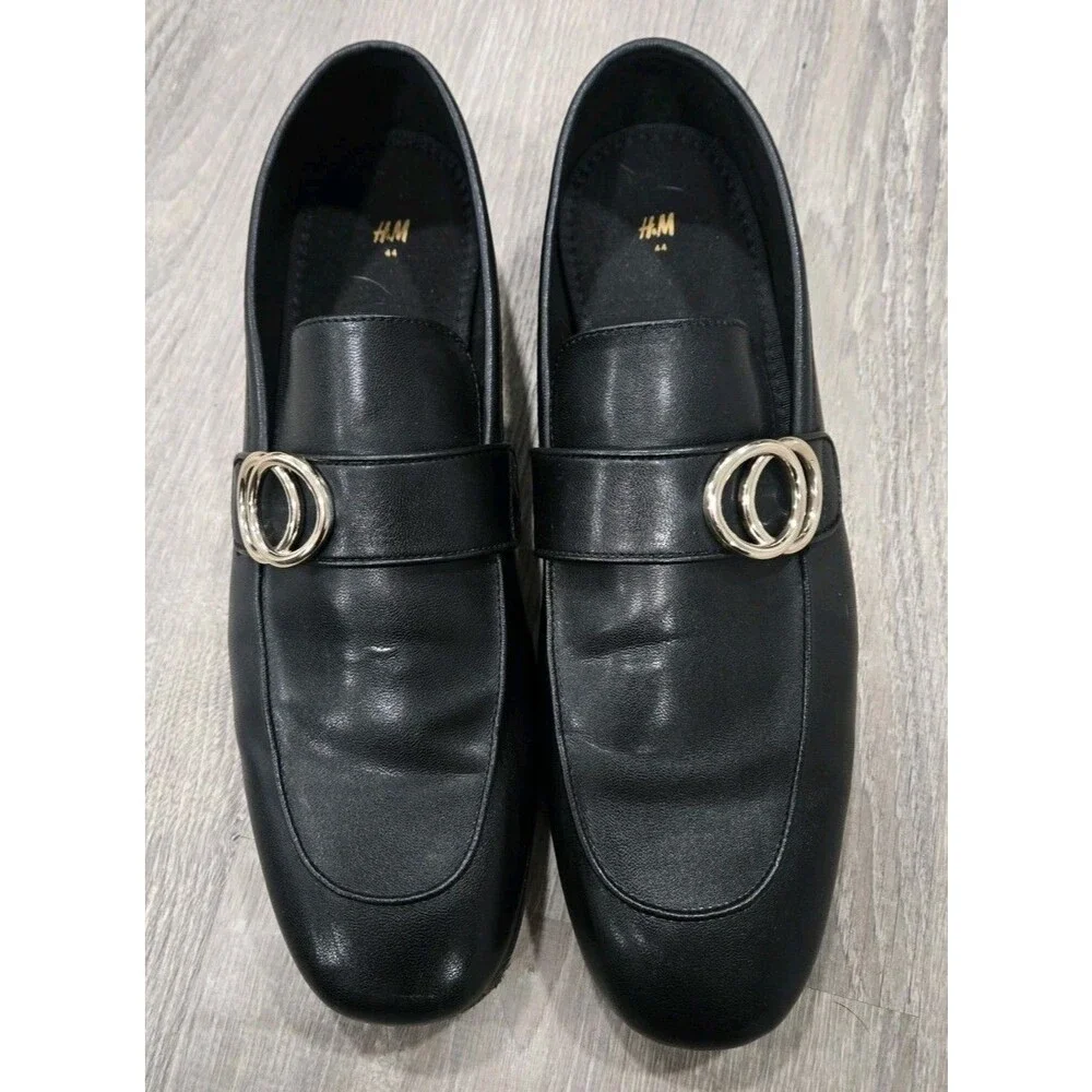 H&M black buckle
