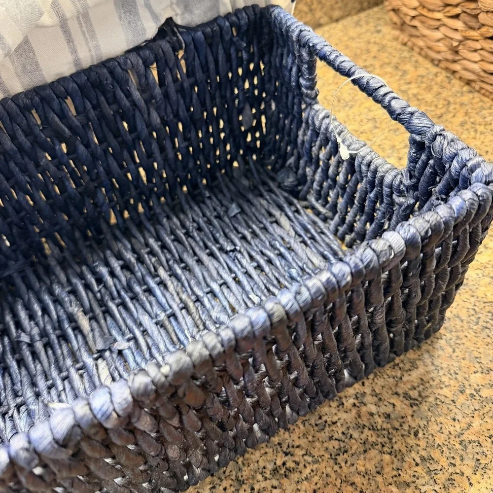 N/A vtg blue