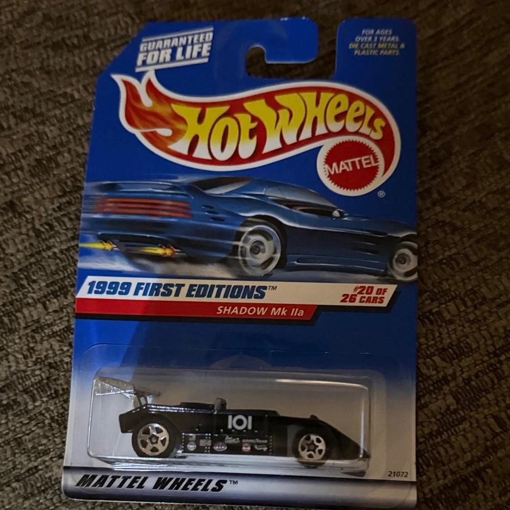Hot wheels Shadow Mk‎ IIa Black Die-Cast Car