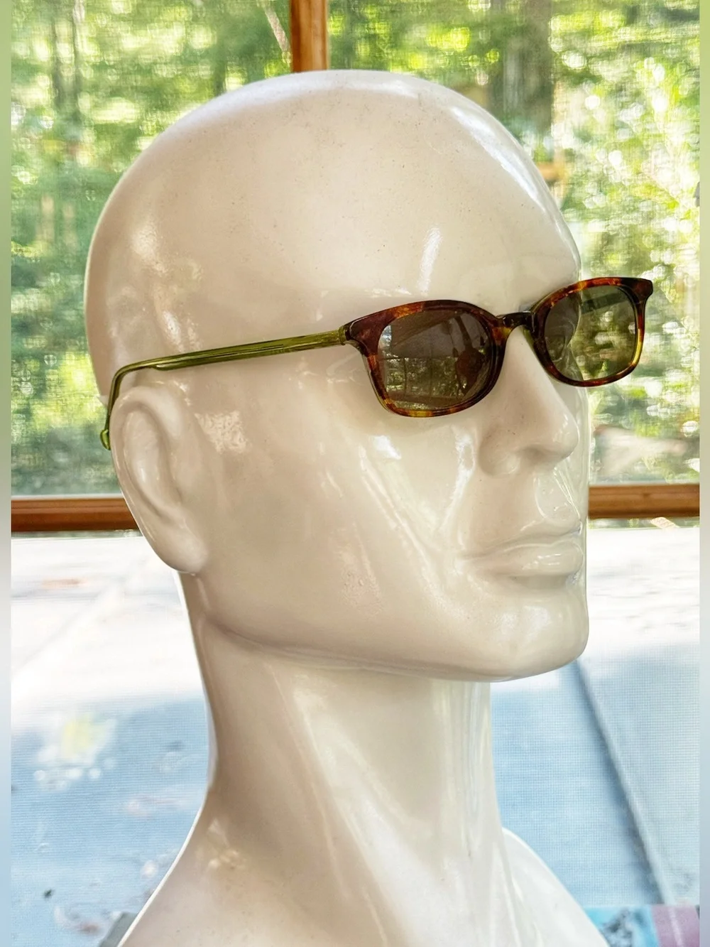 LA Eyeworks stylish la