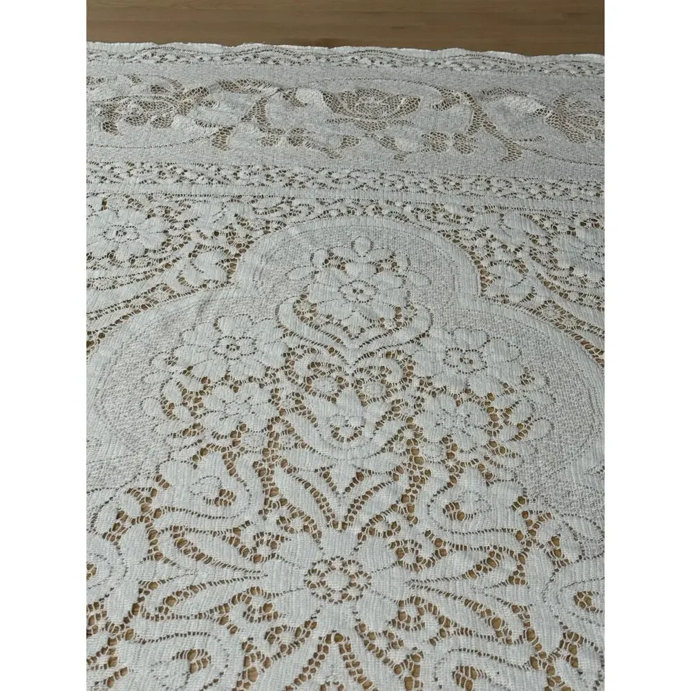 QUACKER vintage lace