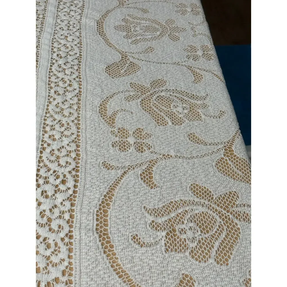 QUACKER vintage lace