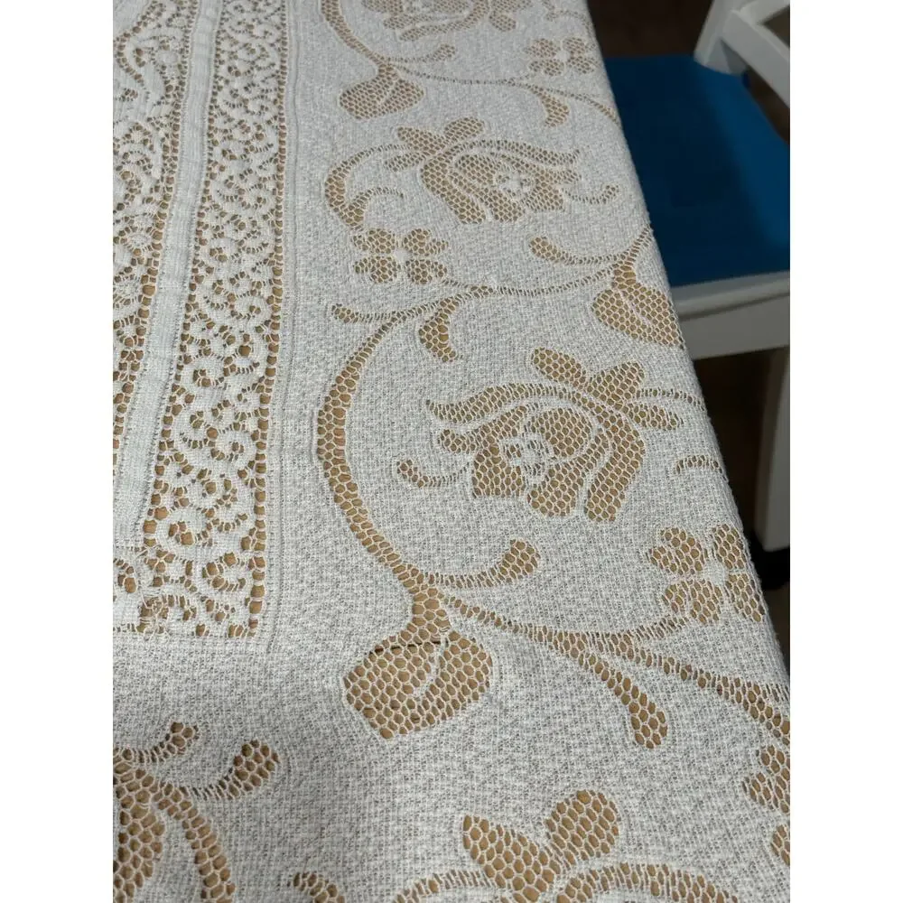 QUACKER vintage lace