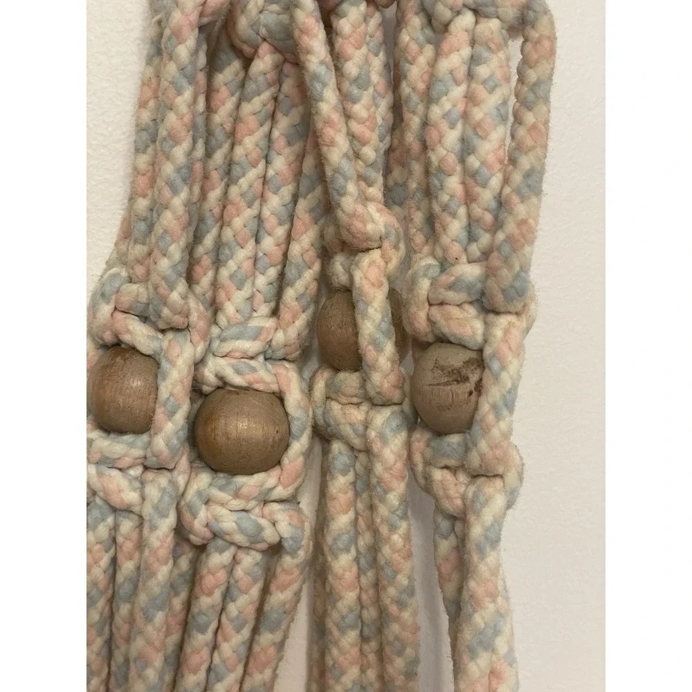 N/A vintage macrame