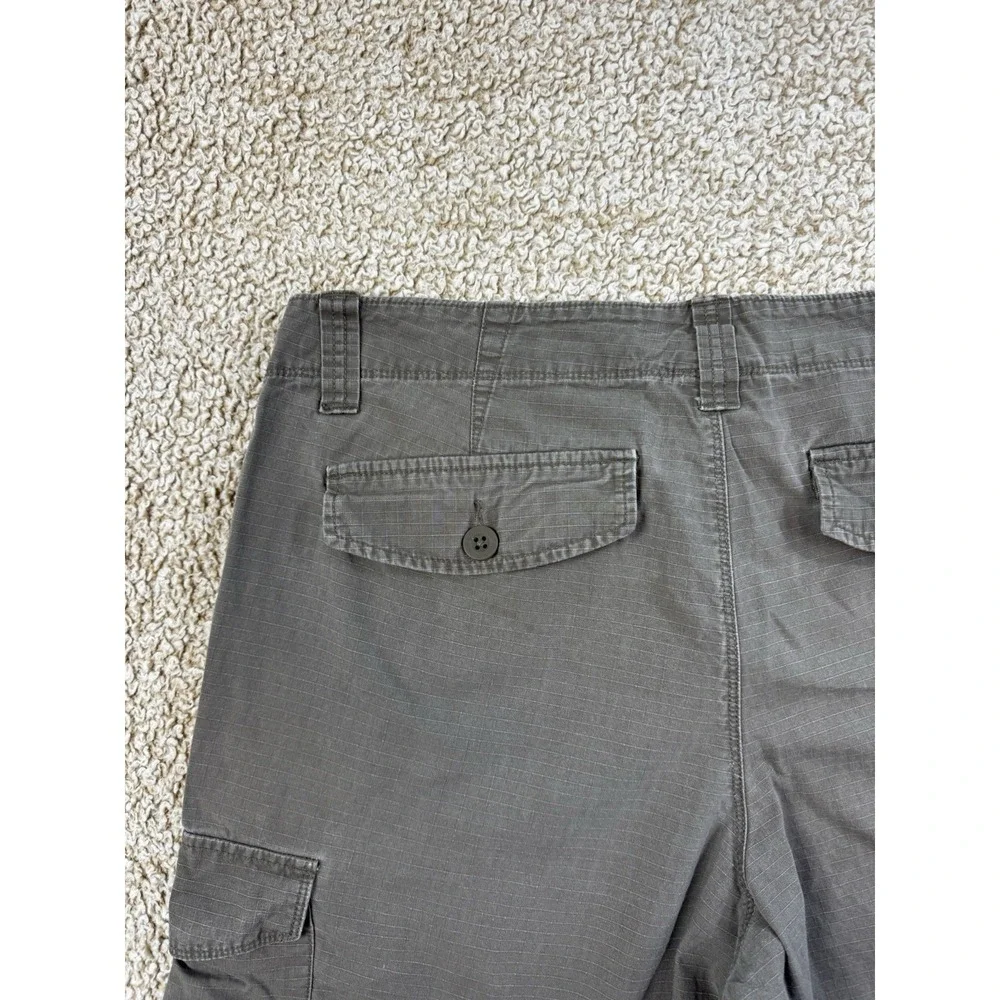 The North Face gray stylish outdoor