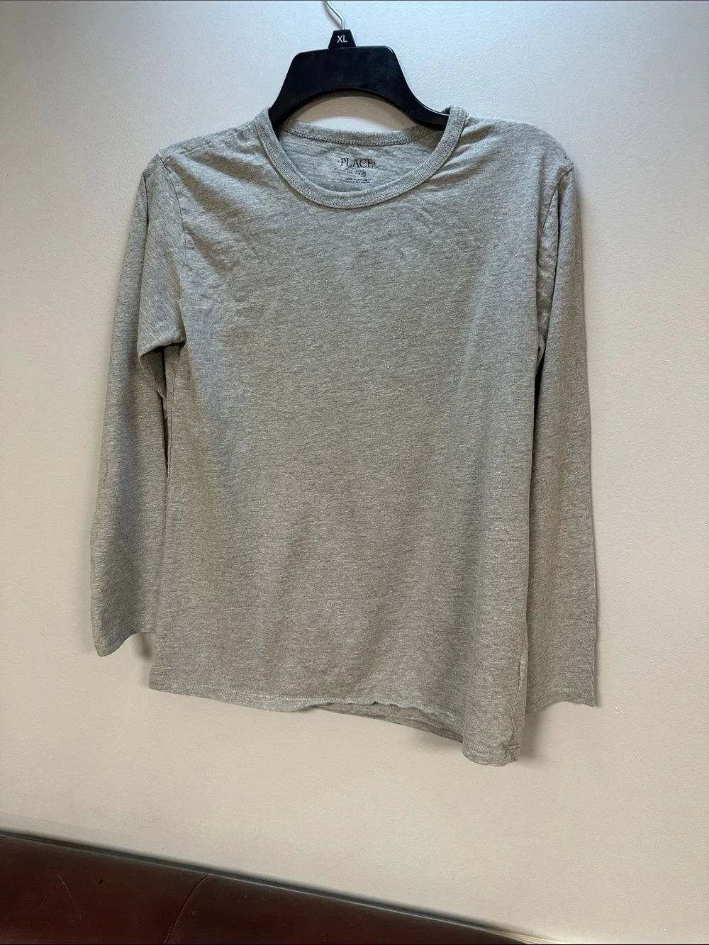 Children’s place boy’s  long sleeve Light Gray Cotton tee XXL