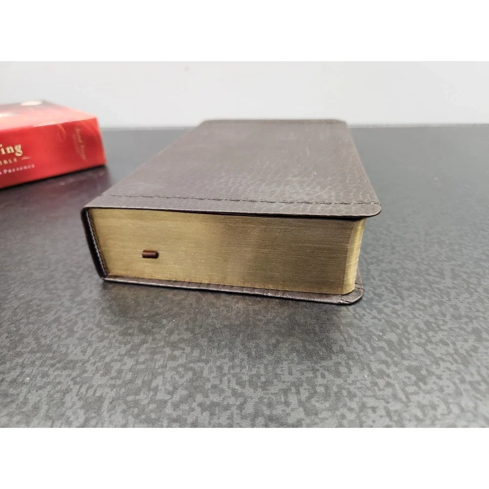 Thomas Nelson Jesus Calling Devotional Bible NKJV Espresso Leathersoft ~ NEW