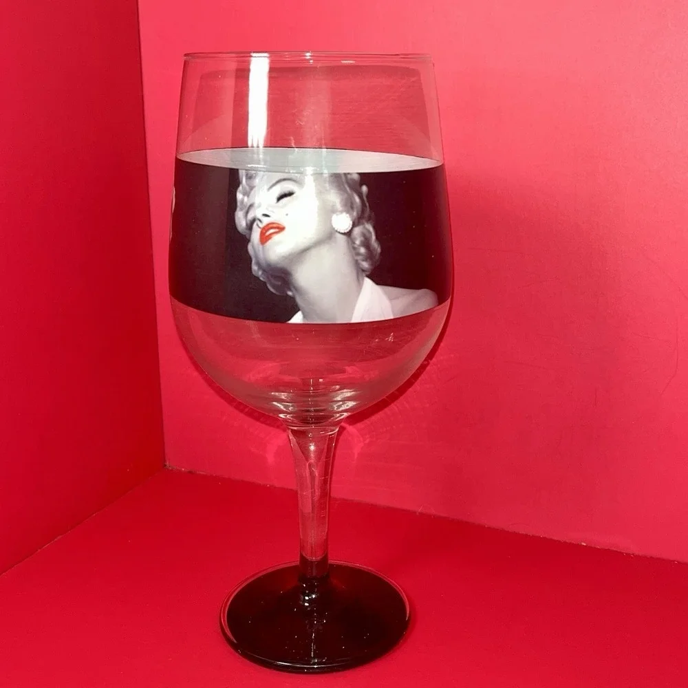 Bernard Of Hollywood this marilyn