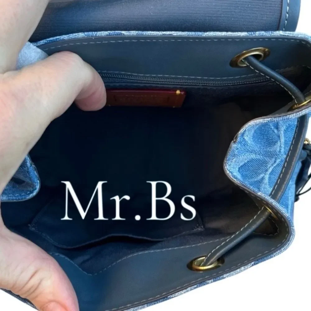 Coach length handle signature