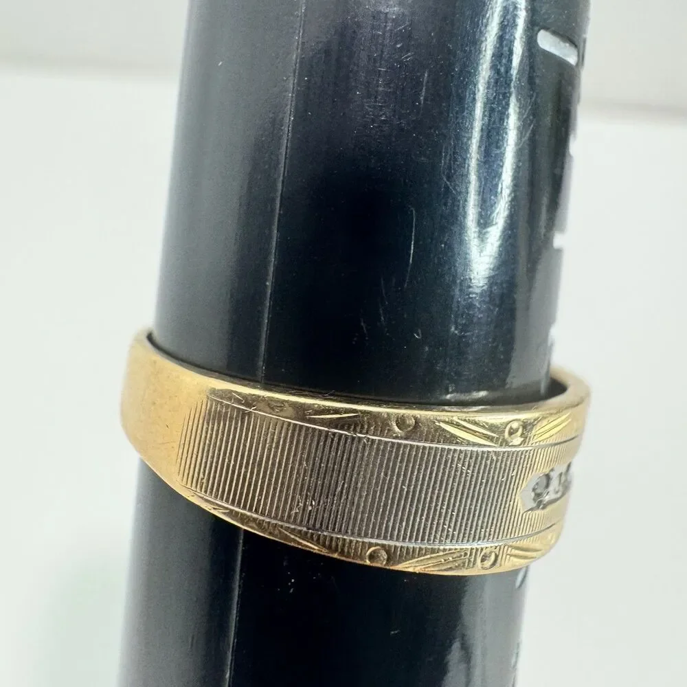 14K Gold Diamond Etched Vintage Wedding Band Sz 10.5 5 Grams Two Tone