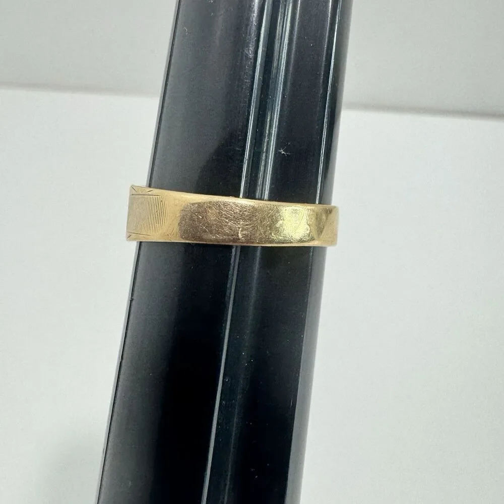 14K Gold Diamond Etched Vintage Wedding Band Sz 10.5 5 Grams Two Tone