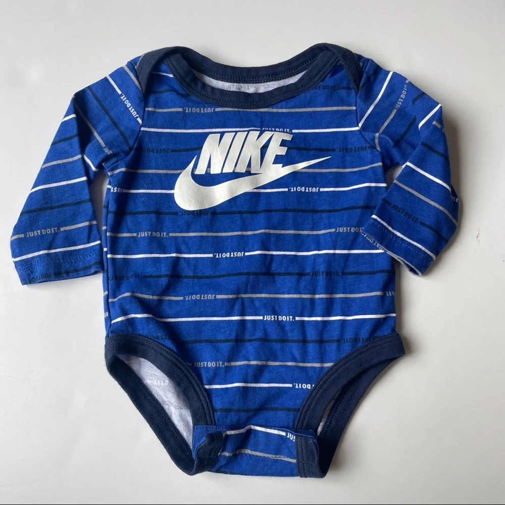 Nike blue stripe