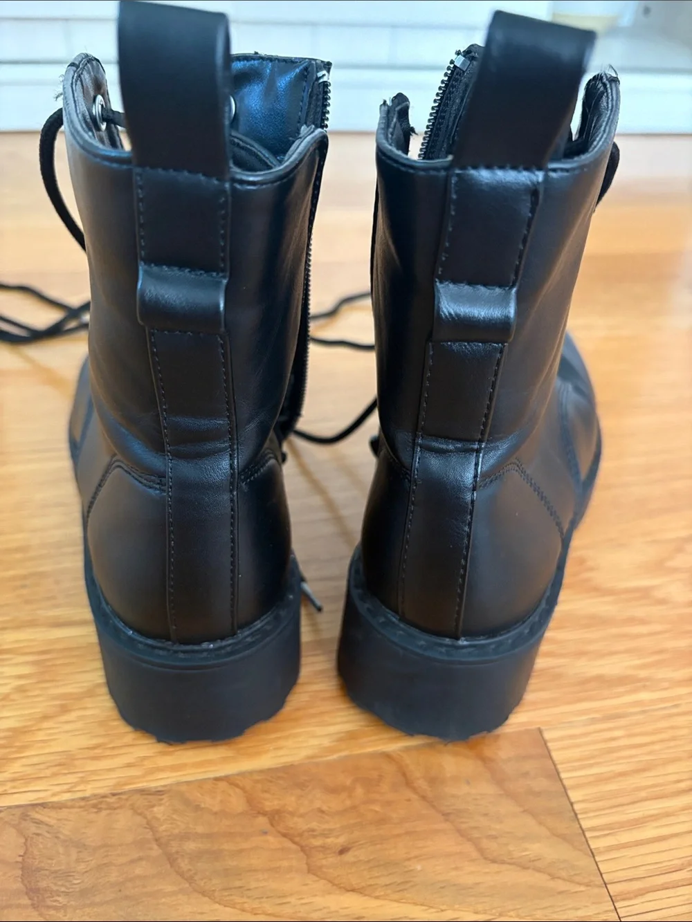 Steve Madden youth lace