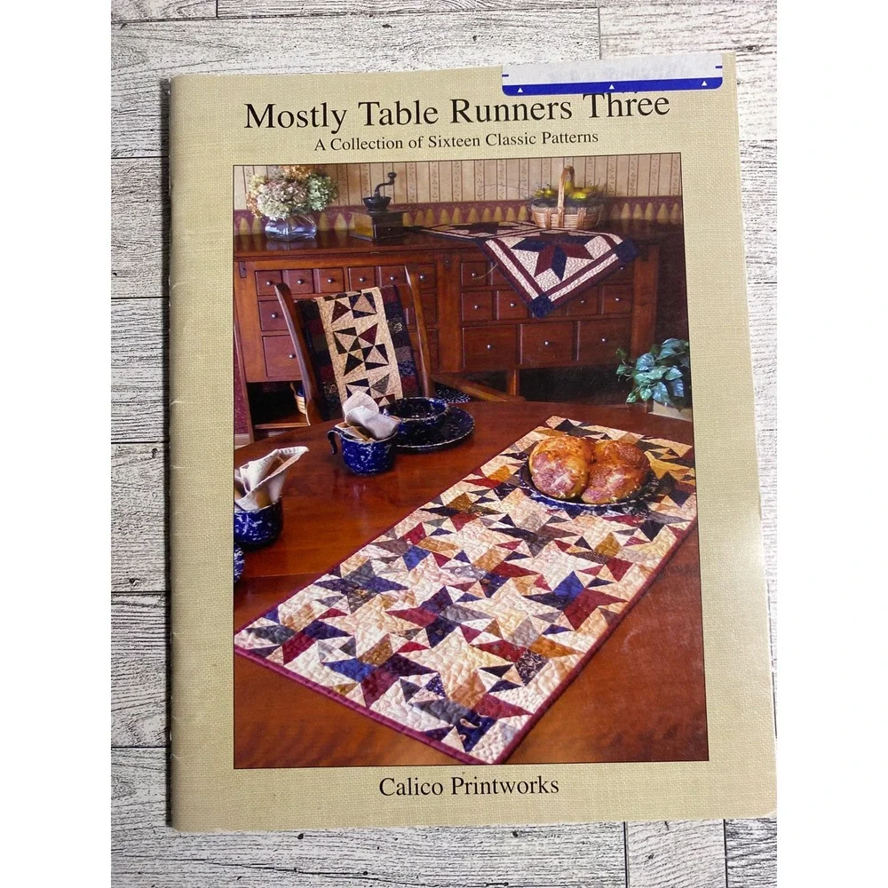 Mostly Table Runners Three Jane Wnuk Linda Green 2006 Quilting Patterns‎ Book