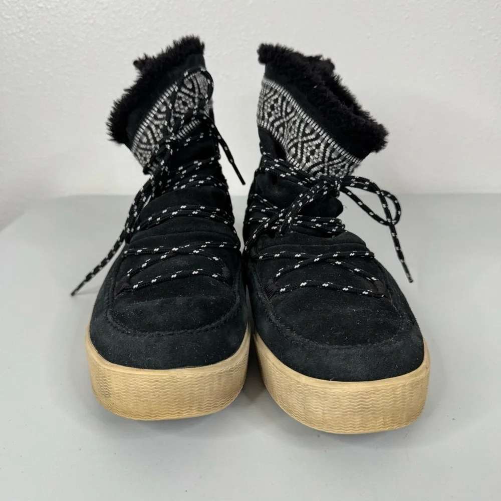 Toms black lace