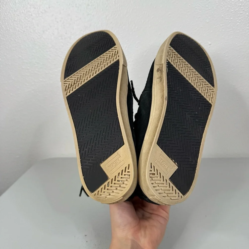 Toms black lace