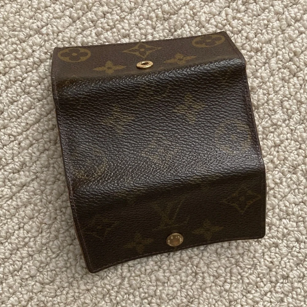 Louis Vuitton bundle this