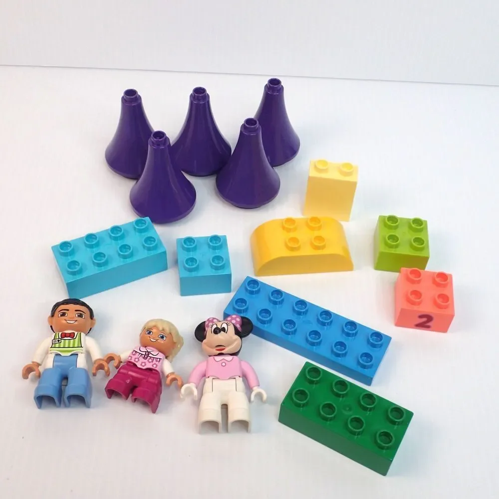 Lego Duplo Assorted Parts and Piece Lot with Minifigures Minnie Mouse GENUINE