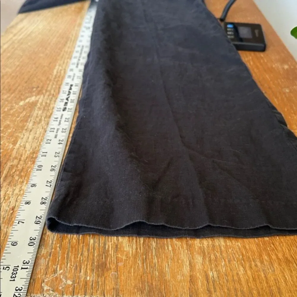 H&M pants trousers leg