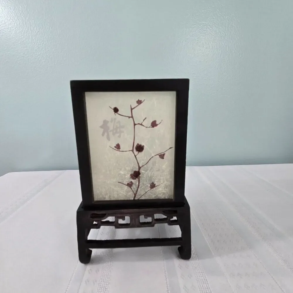 Unknown candle delicate