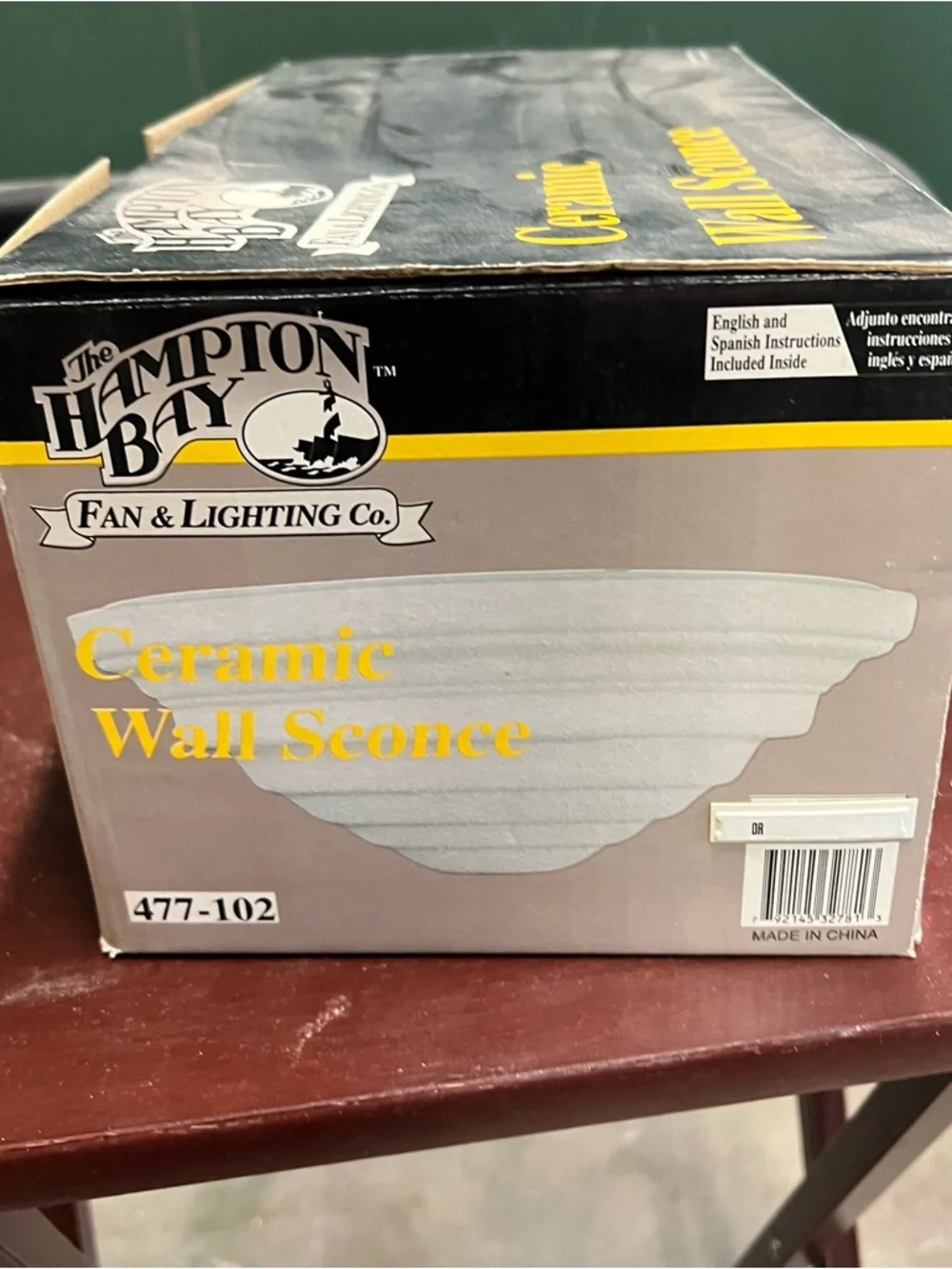 Hampton Bay brand new