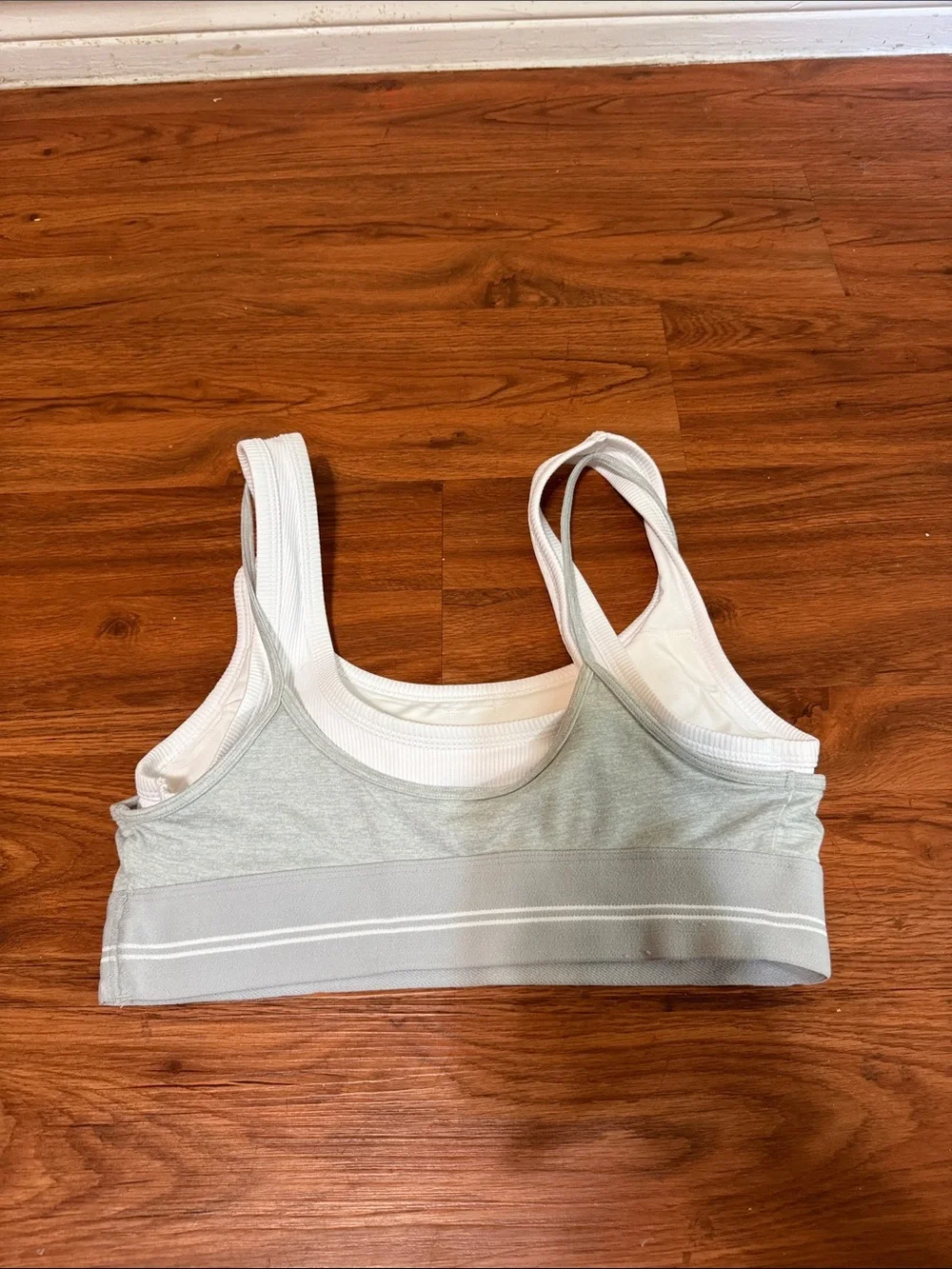 ALO Yoga brand new