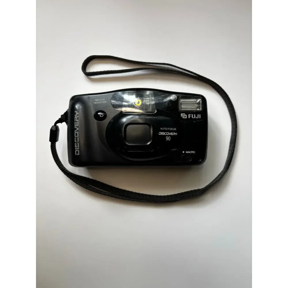 Vintage Camera, Fuji Discovery 90 Date, Auto Focus, Red Eye Reduction