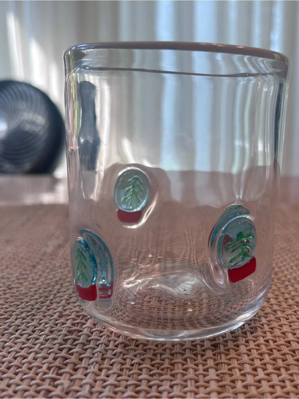 NWT Anthropologie Icon Juice Glass with Green Holiday Snow Globes. 17 oz