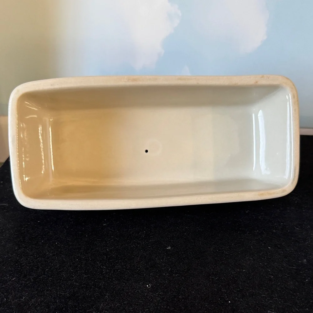 The Pioneer Woman knob dish