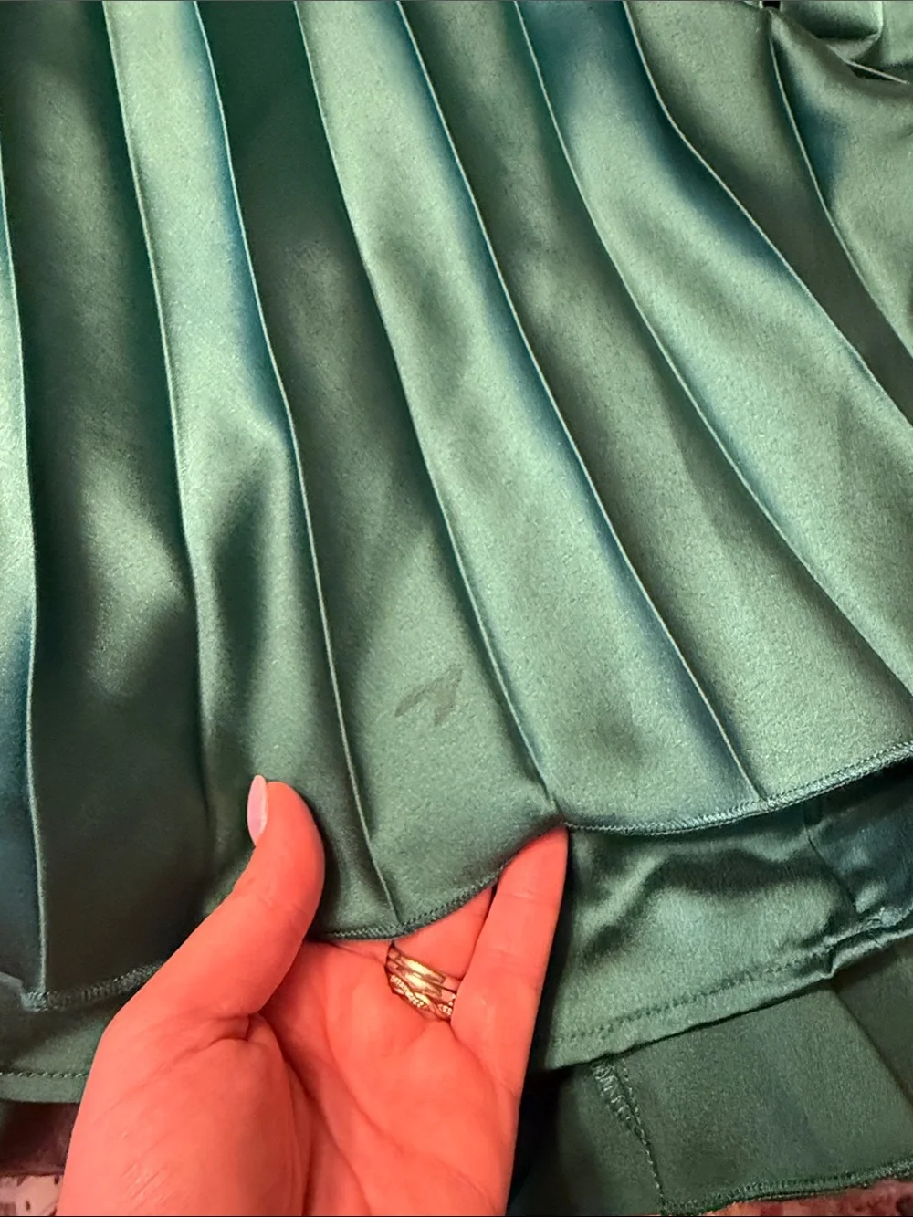Abercrombie & Fitch sleek satin