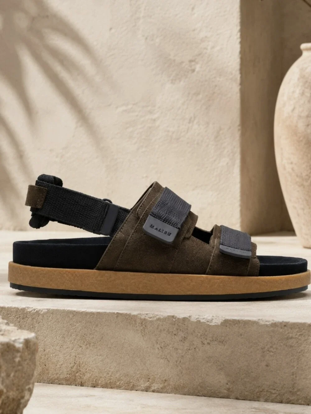 Clarks heel like